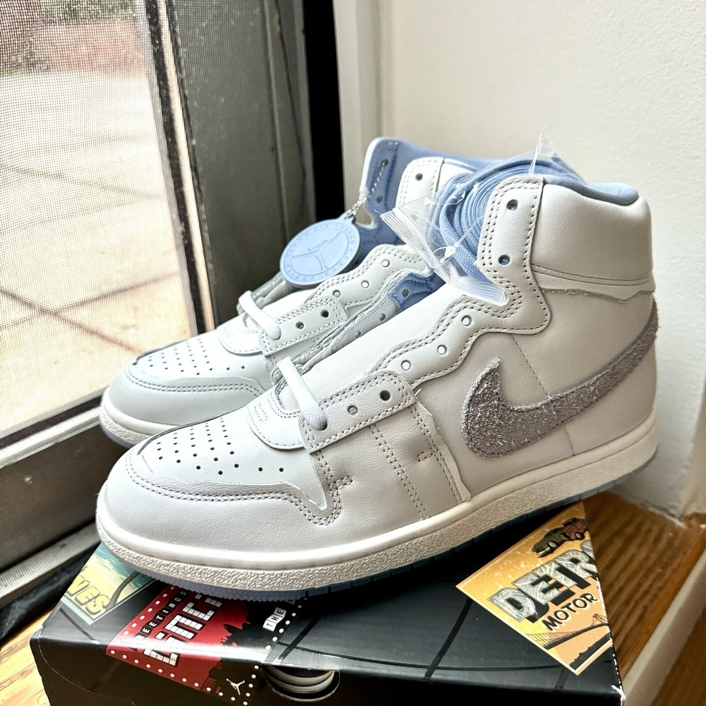 Nike Jordan Air Ship PE SP Forget-me-nots Bud to Flower - Women's Sz 10